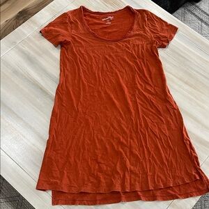 Universal Thread Women's Orange Short Sleeve Tee